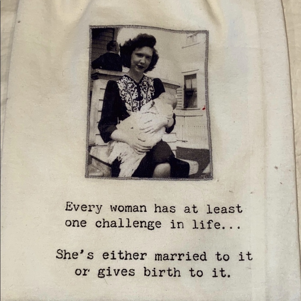 Trash Talk by Annie Primitives by Kathy NWOT Towel